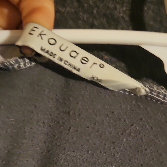 Elegant Gray Women's Long Sleeve Robe - Picture 2 of 2